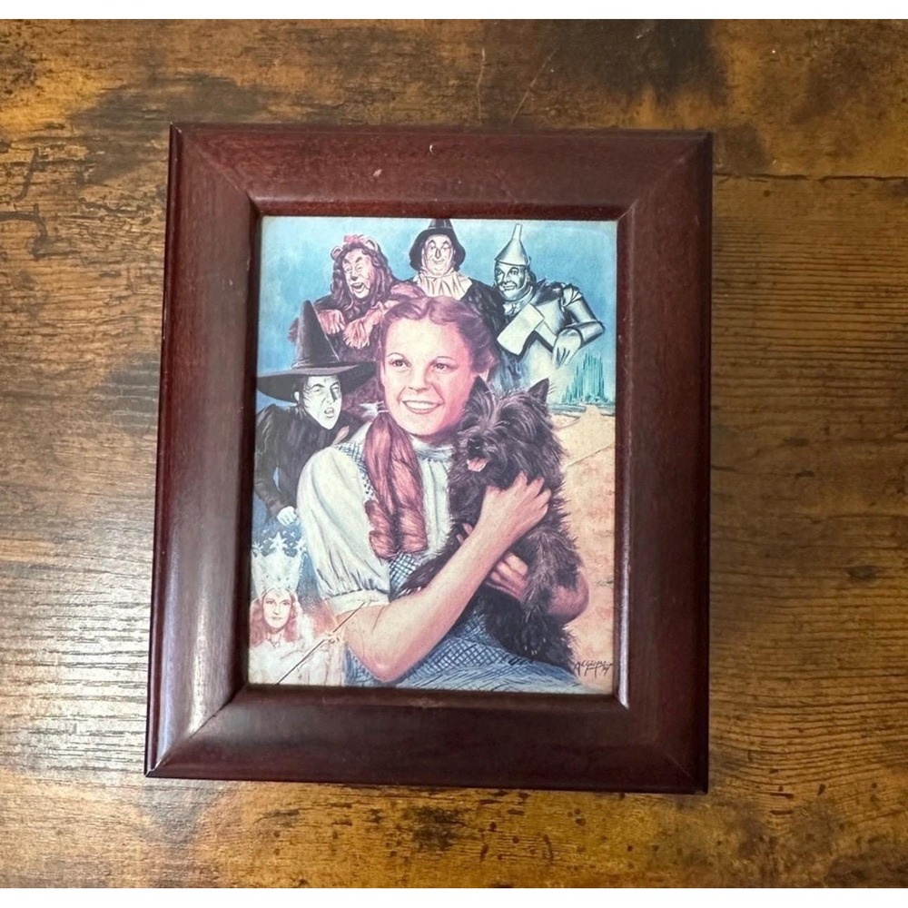 Vintage Wizard of Oz Musical Jewelry Box Wood Dorothy Toto MGM Movie Memorabilia